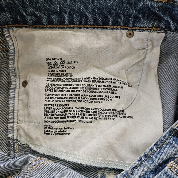 BDG SLIM BOYFRIEND SHORT **Custom One of a Kind Accents Added Size 30W - Picture 9 of 9